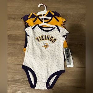 NFL Minnesota Vikings Baby Bodysuit Set